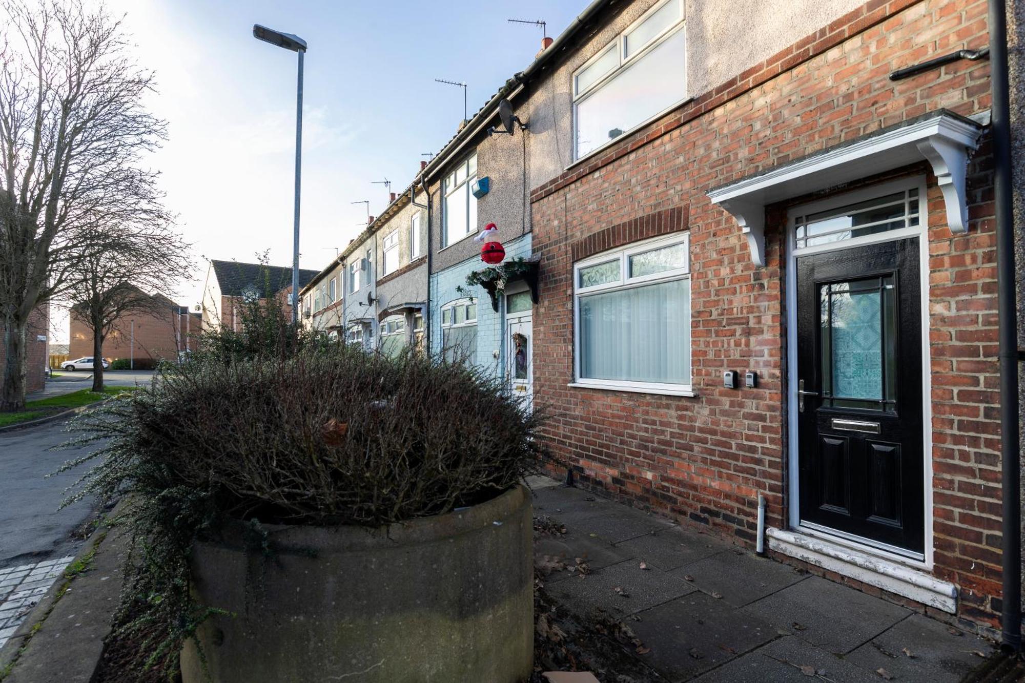Quiet And Comfy House With 2 Bedrooms And 2 Bathrooms Super Fast Wifi And Crisp Hotel Standard White Linen Hosted By Our Home Short Stays Darlington  Exterior photo